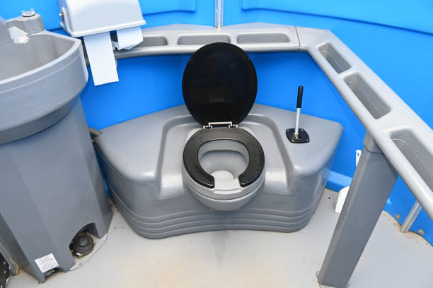 Portable Toilet Options We Offer in Fennimore, WI